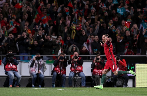 Ronaldo lập cú đúp giúp Bồ Đào Nha hạ Hungary ảnh 3 Ronaldo lap cu dup giup Bo Dao Nha ha Hungary anh 3