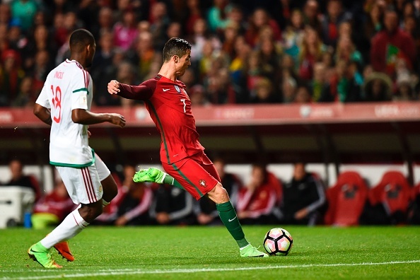 Ronaldo lập cú đúp giúp Bồ Đào Nha hạ Hungary ảnh 4 Ronaldo lap cu dup giup Bo Dao Nha ha Hungary anh 4