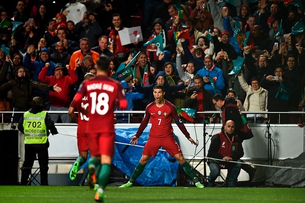 Ronaldo lập cú đúp giúp Bồ Đào Nha hạ Hungary ảnh 6 Ronaldo lap cu dup giup Bo Dao Nha ha Hungary anh 6