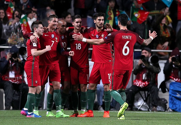 Ronaldo lập cú đúp giúp Bồ Đào Nha hạ Hungary ảnh 7 Ronaldo lap cu dup giup Bo Dao Nha ha Hungary anh 7