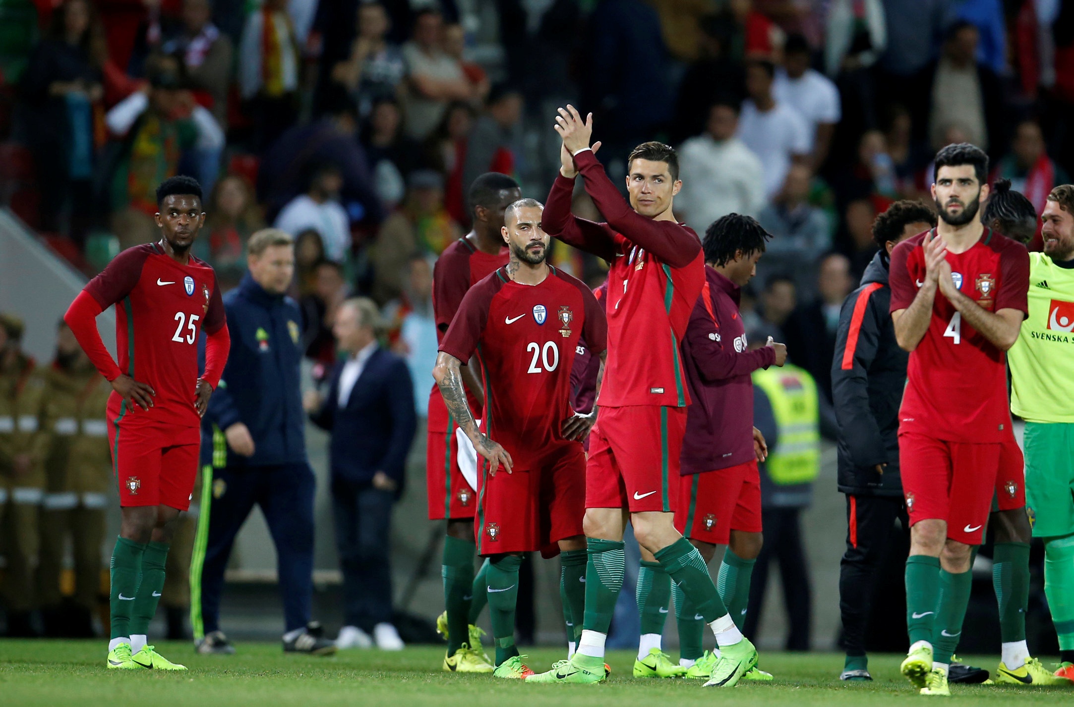 Bo Dao Nha thua nguoc Thuy Dien anh 9