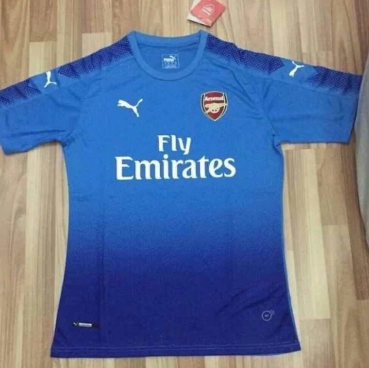 Những mẫu áo đấu đẹp nhất châu Âu mùa tới ảnh 2 Nhung mau ao dau dep nhat chau Au mua toi anh 2