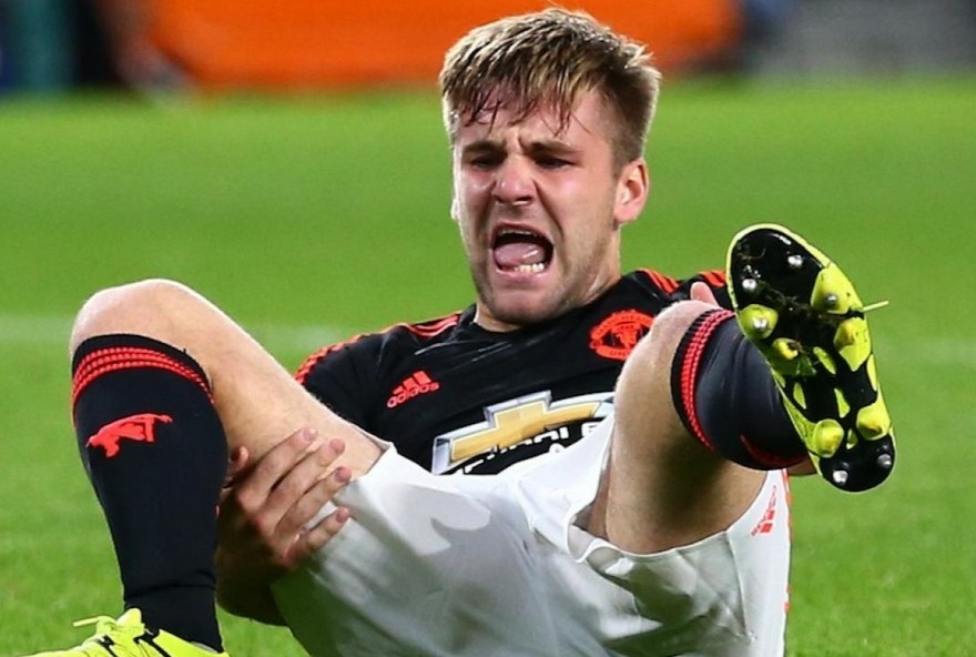 Doi bong nao bi chan thuong hanh ha nhieu nhat Premier League? hinh anh