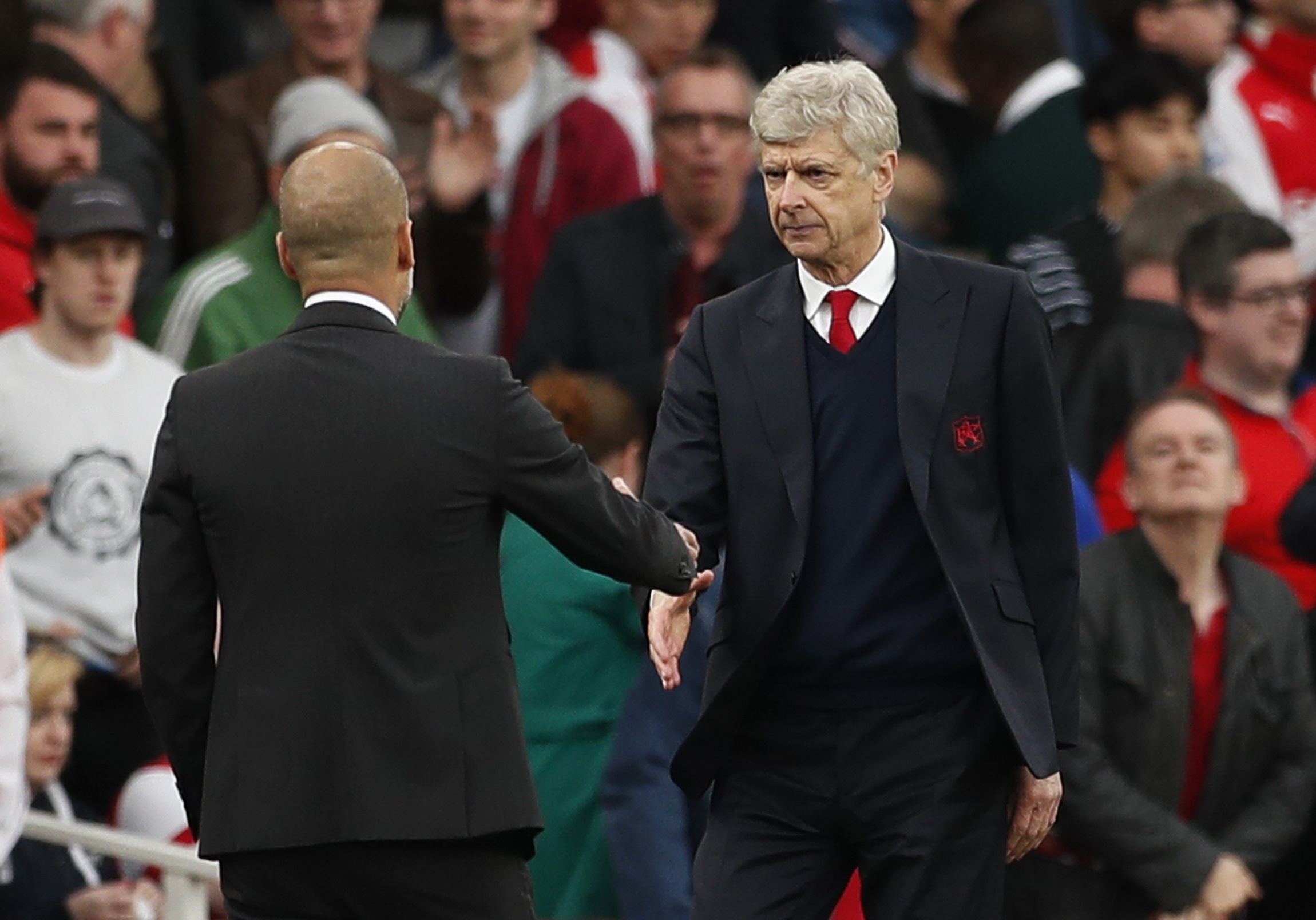 Arsenal hoa man city 2-2 anh 13