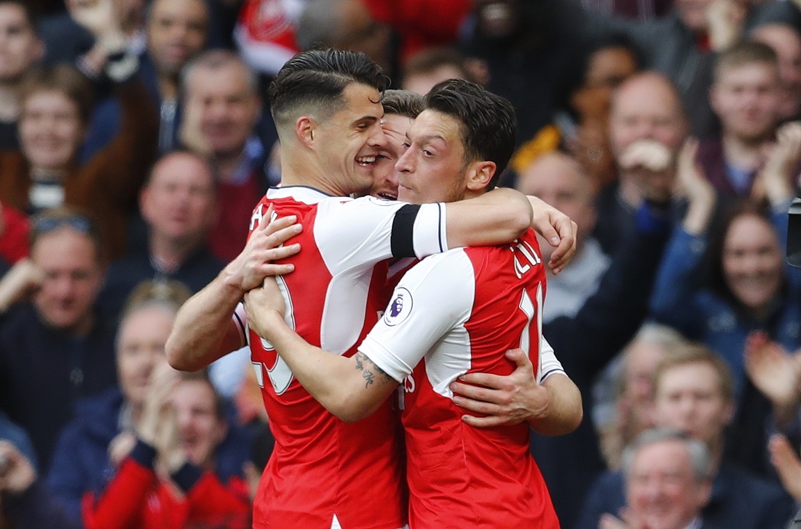 Arsenal hoa man city 2-2 anh 10