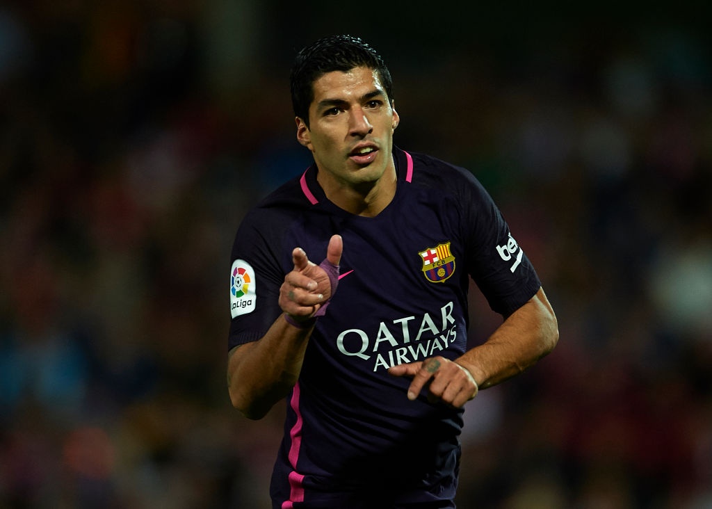 Barcelona pha hoi nong vao Real Madrid anh 3