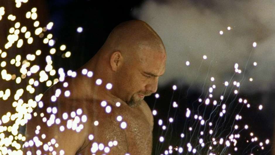 Ronaldo,  Messi la ai trong the gioi WWE anh 6