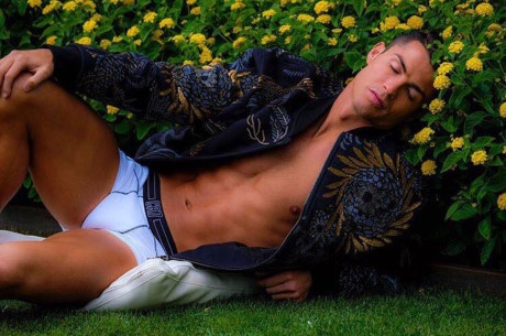 Ronaldo ngay cang tao bao tren mang xa hoi anh 3