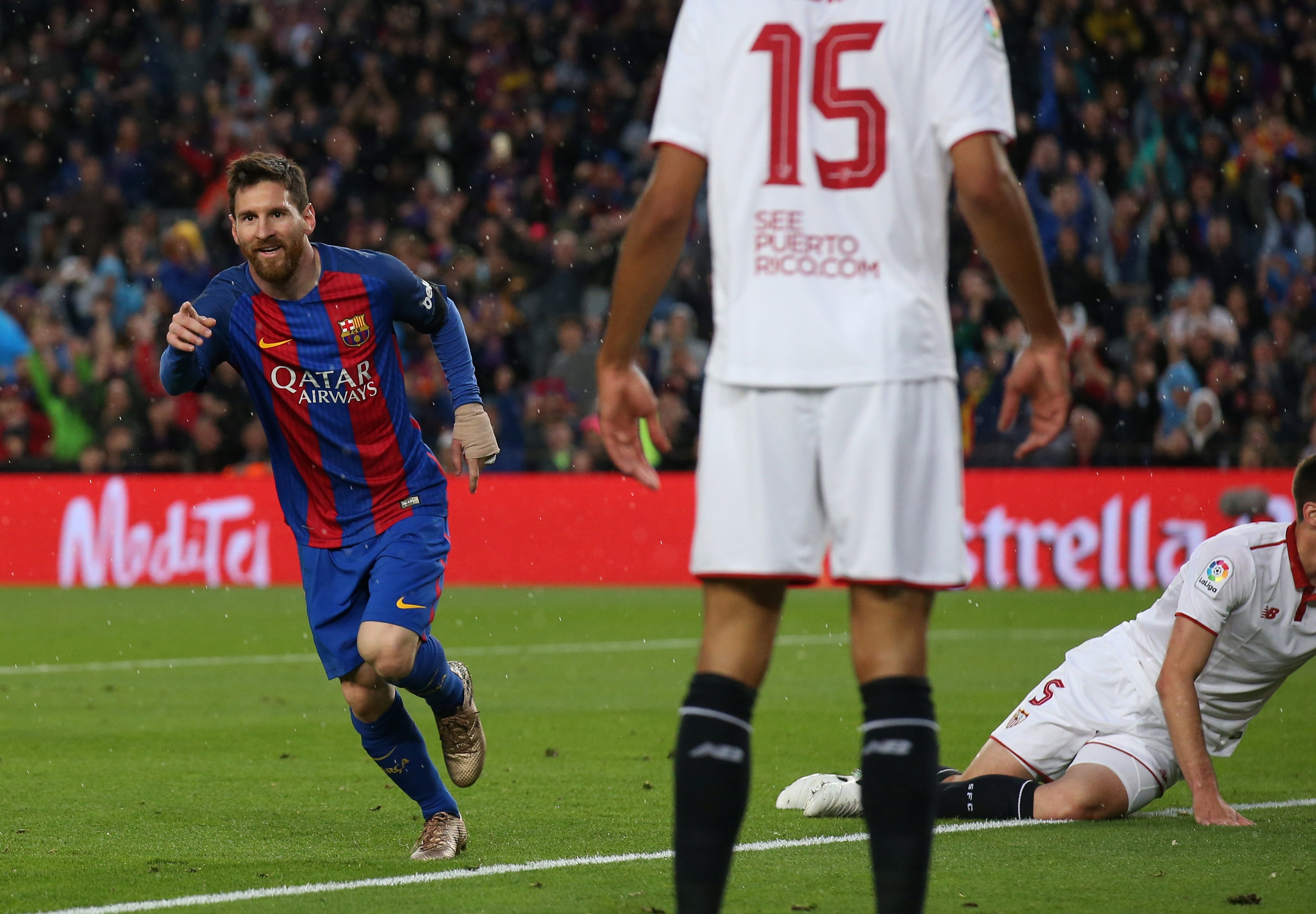 Barca de bep Sevilla 3-0 tren san nha anh 6