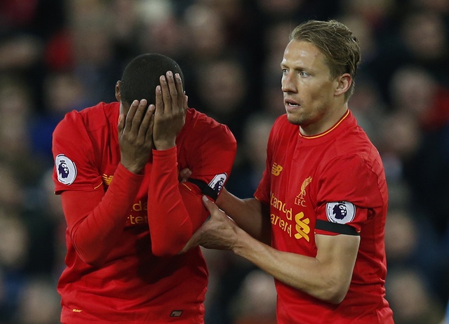 Cau thu mac sai lam, Liverpool lai mat diem boi doi chieu duoi hinh anh