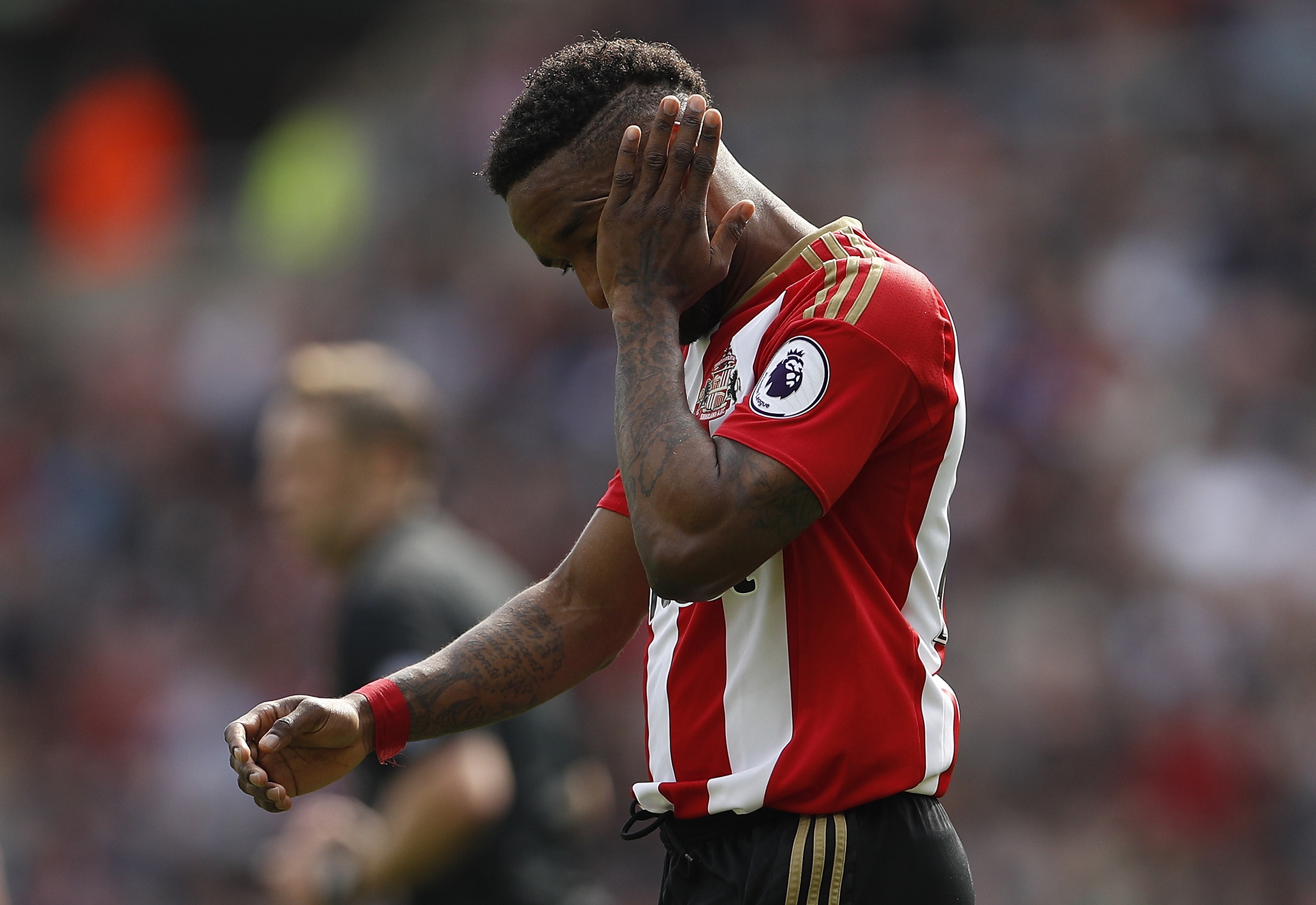 Ibra lap cot moc tren san khach anh 10