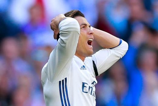 Doi hinh Real tan hoang sau tran hoa Atletico hinh anh