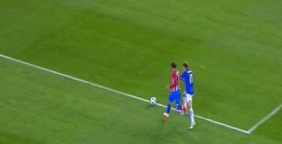 trong tai tu ket Champions League sai lam anh 2