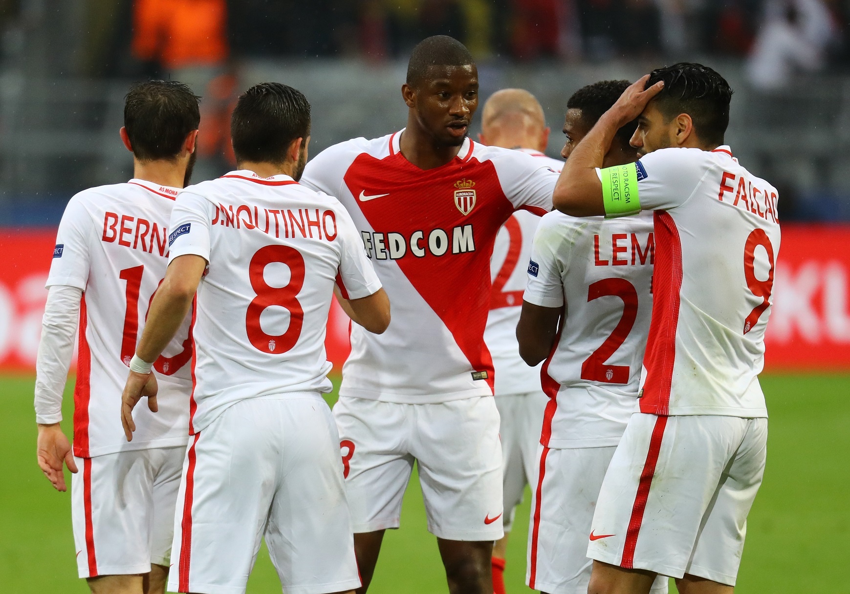 Kylian Mbappe toa sang,  Monaco ha Dortmund anh 8
