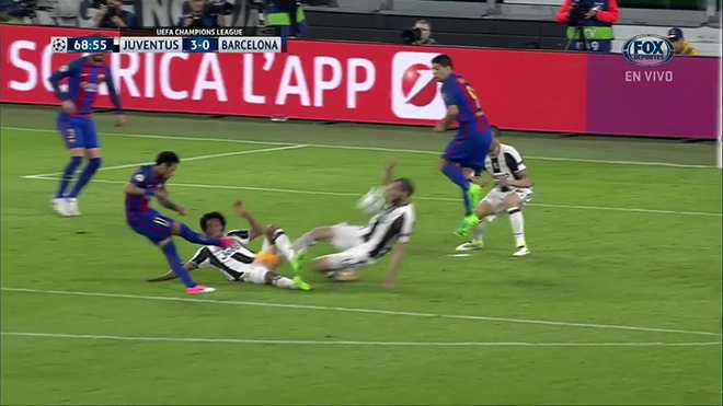 trọng tài tứ kết Champions League sai lầm ảnh 3 trong tai tu ket Champions League sai lam anh 3