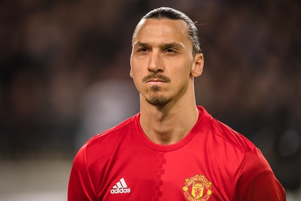 doi hinh ket hop dai chien MU - Chelsea anh 11