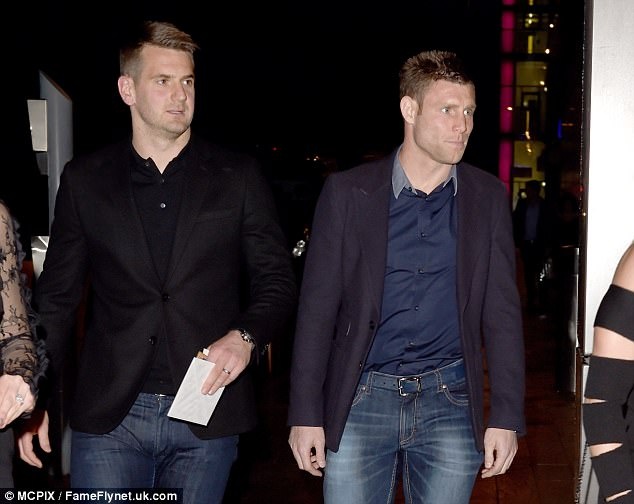 Joe Hart không mời Pep đến dự tiệc sinh nhật ảnh 6 Joe Hart khong moi Pep den du tiec sinh nhat anh 6