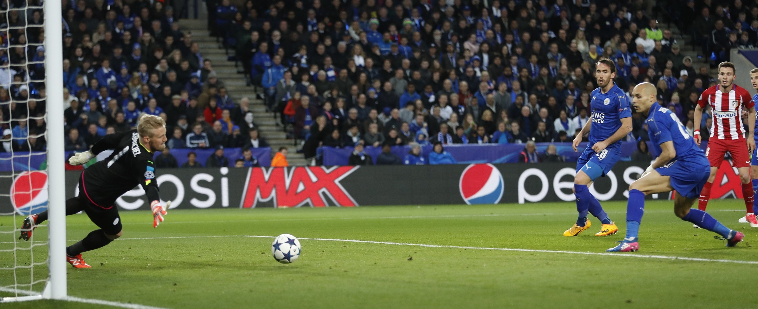 Leicester hoa Atletico Madrid anh 6