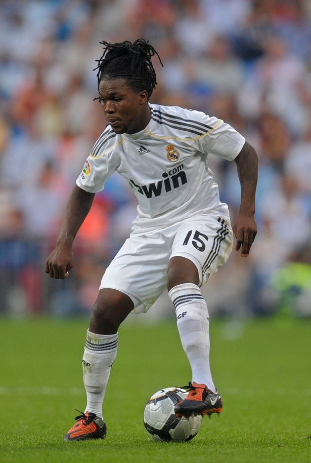 Doi hinh sao xit El Clasico anh 9