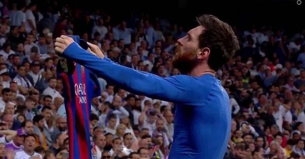 Messi lam CDV Real chet lang bang man an mung dac biet hinh anh