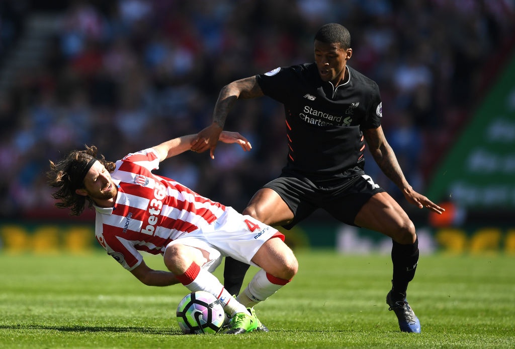 10 ngoi sao bi pham loi nhieu nhat NH Anh anh 2