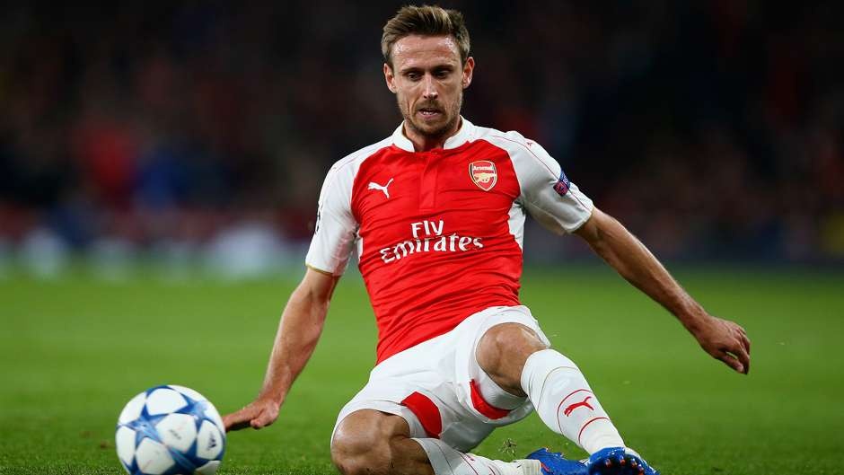 Doi hinh te nhat vong 35 Premier League anh 5