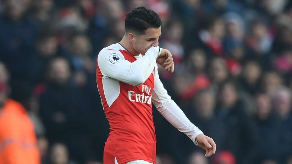 Doi hinh te nhat vong 35 Premier League anh 7