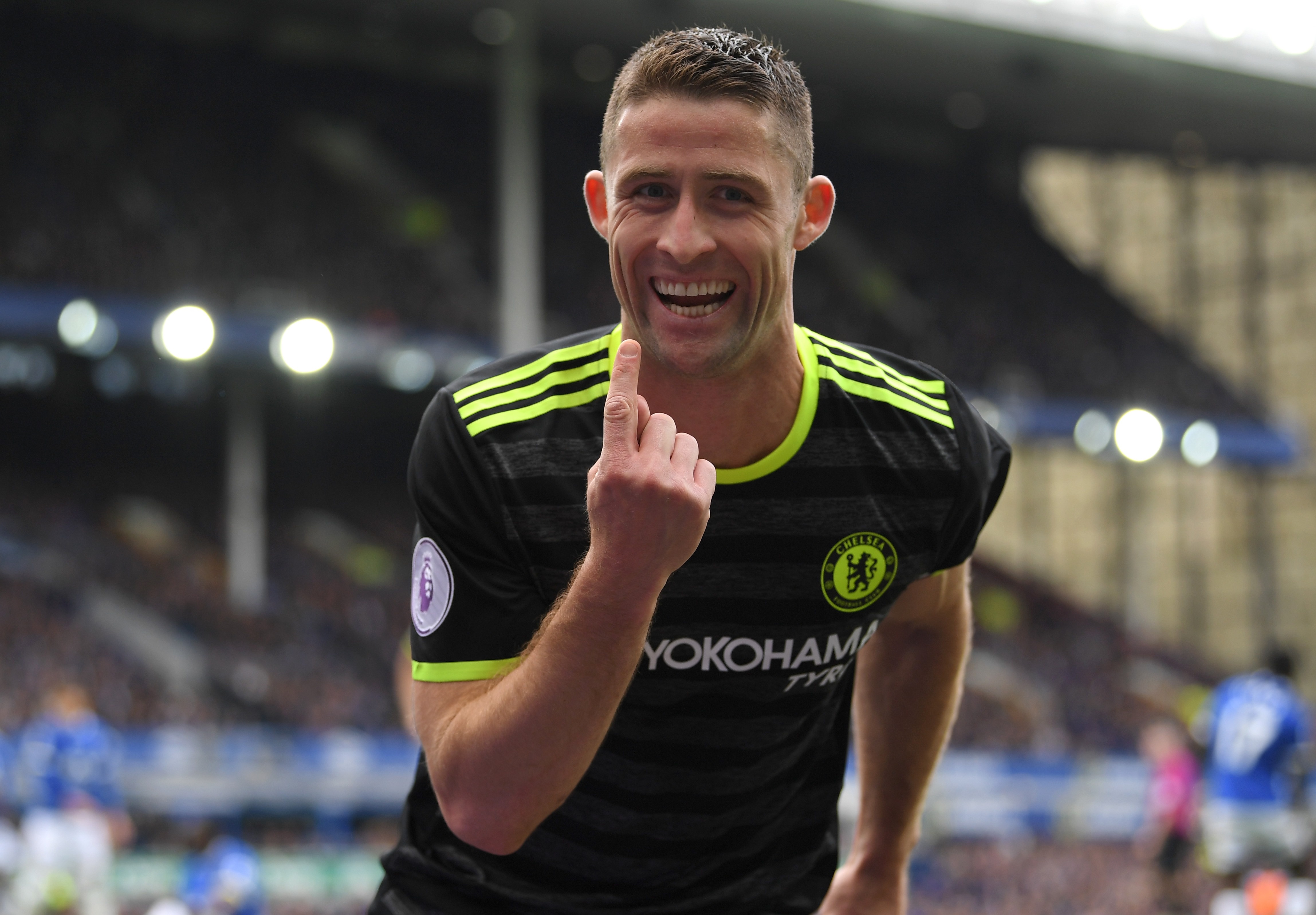 7 ngoi sao tan cong ghi ban it hon Gary Cahill mua nay hinh anh