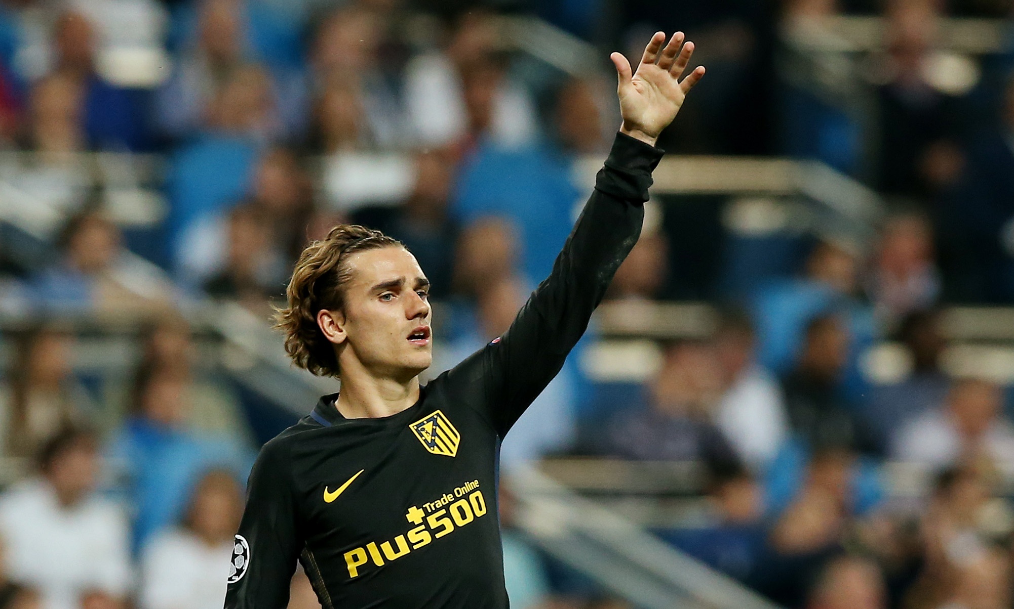 Griezmann that than khi lam nen cho Ronaldo anh 5