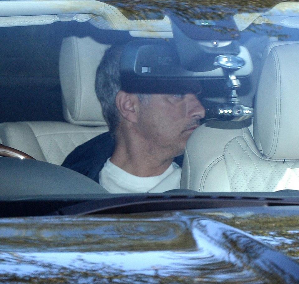 Mourinho don 2 tru cot tro lai anh 4