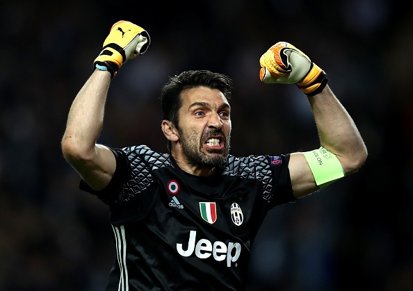 Giai ma hien tuong Monaco, Juventus lap ky luc chua tung co hinh anh