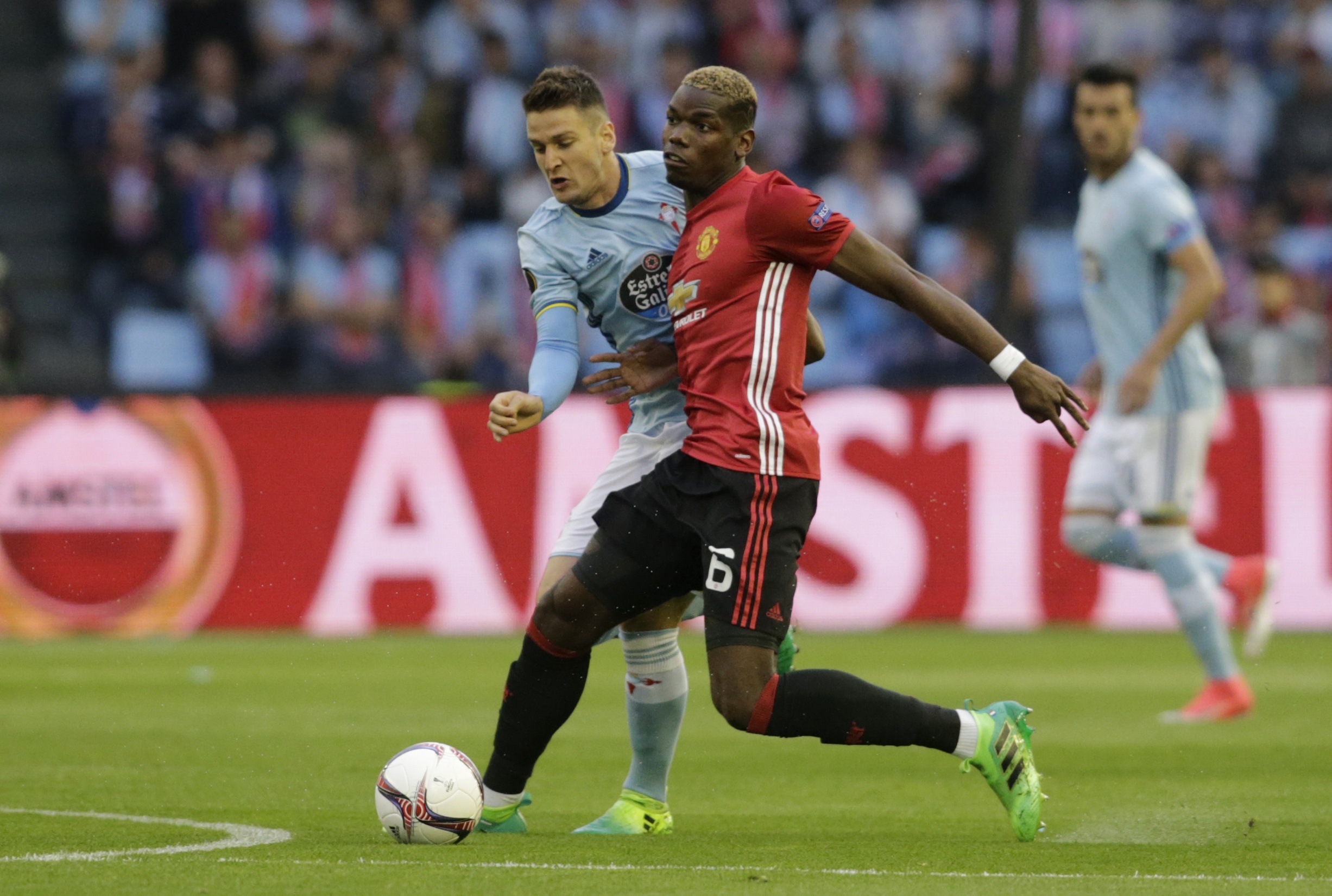 MU giai con khat chien thang keo dai gan 1 thap ky anh 2