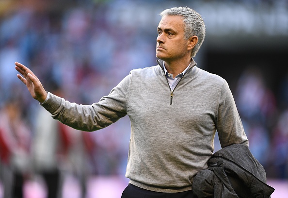 Mourinho: 'Toi mong Wenger khong bi sa thai' hinh anh