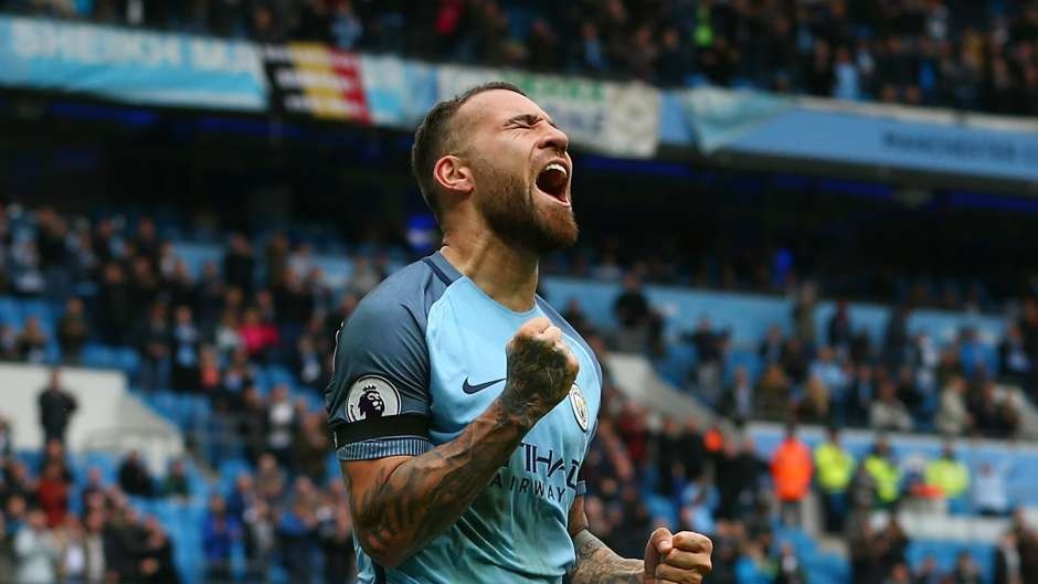 doi hinh tieu bieu vong 36 giai Ngoai hang anh 4