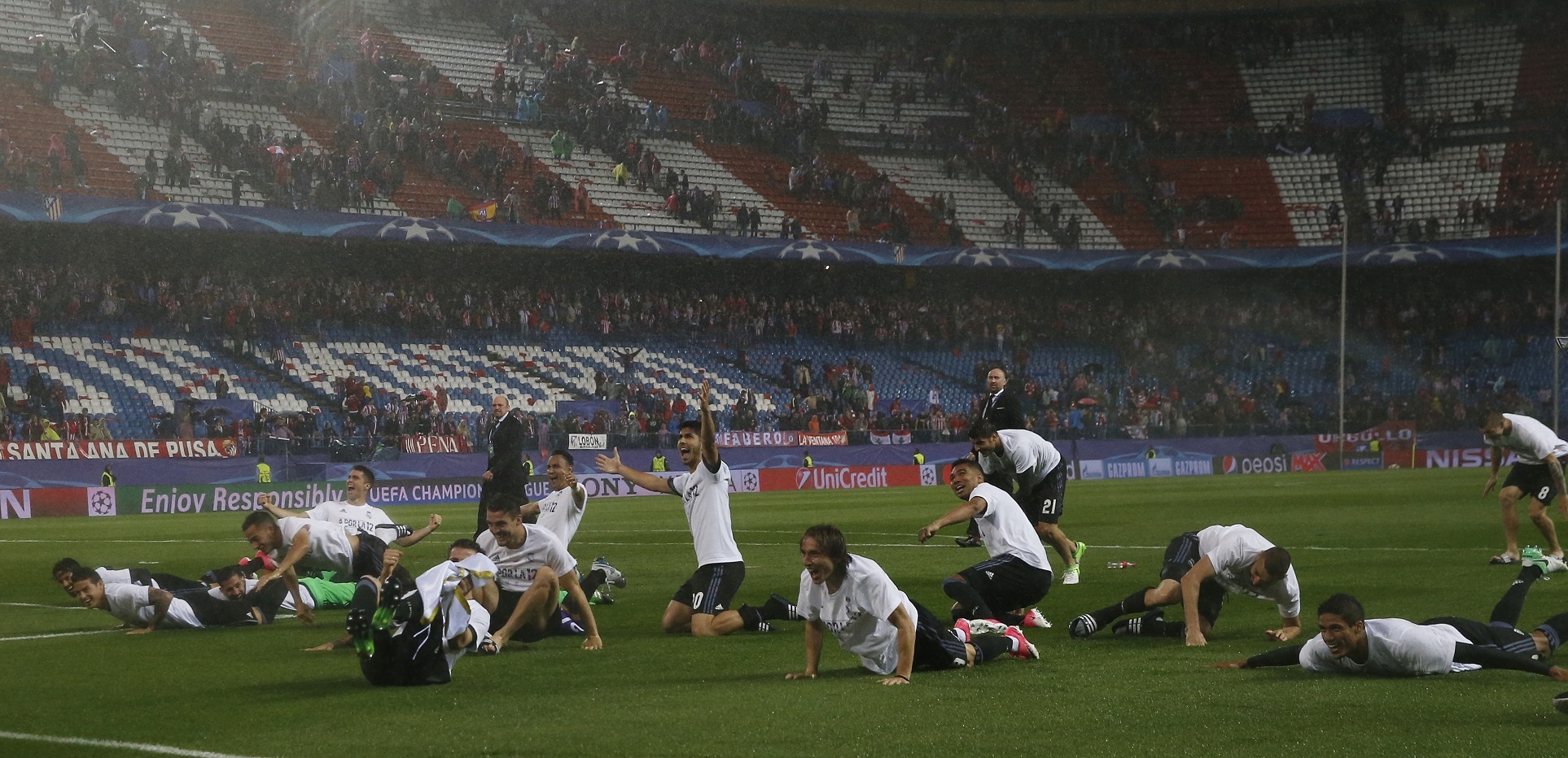 Thanh Madrid chia nua buon vui sau derby anh 5