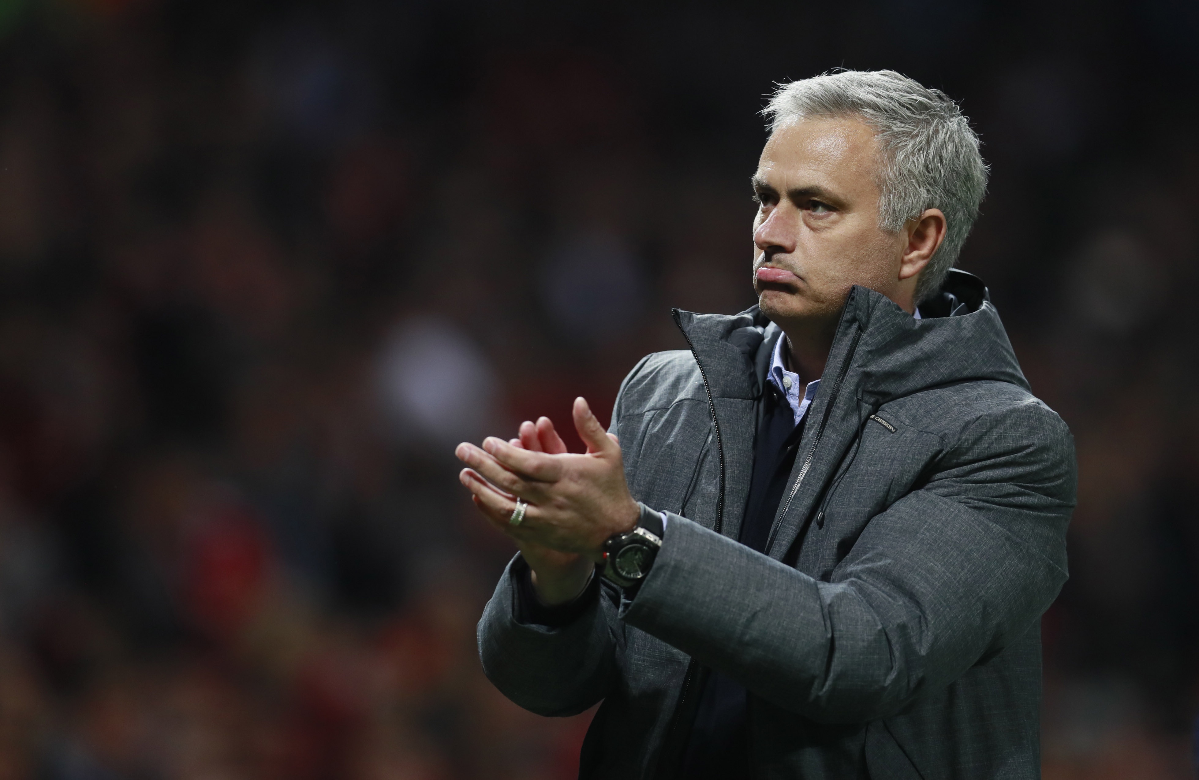 Mourinho an mung cuong nhiet anh 3