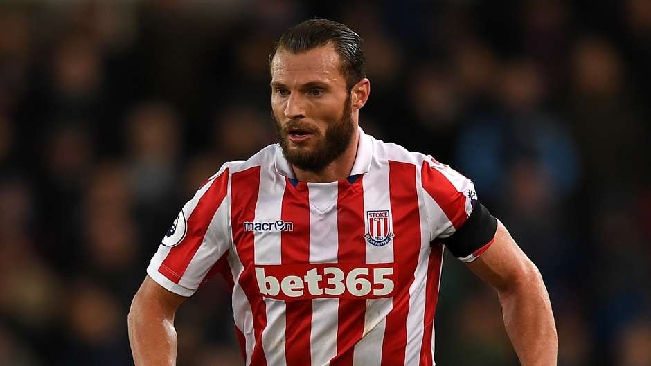 doi hinh te nhat vong 37 Premier League anh 6