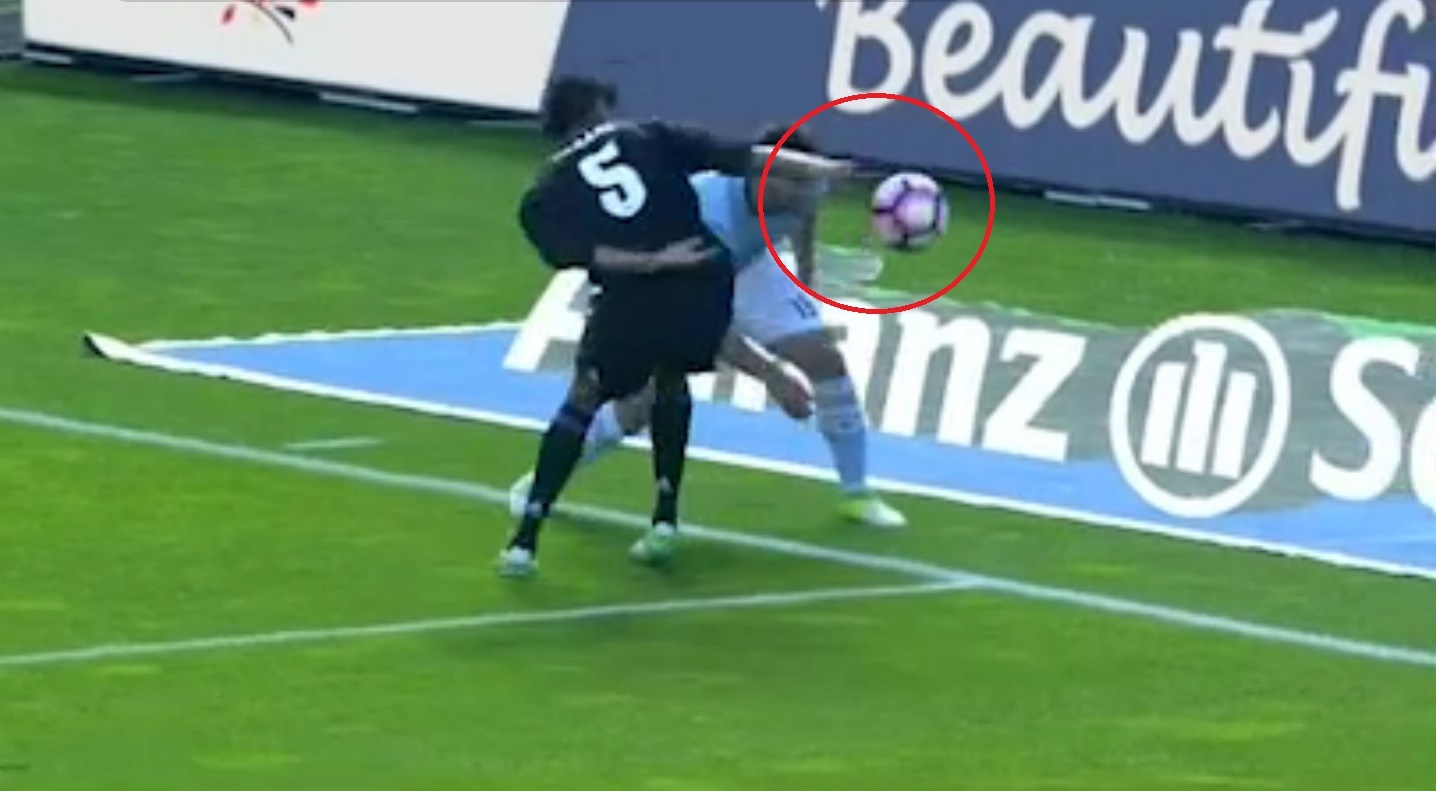 Fan Barca buc xuc vi Real duoc thien vi anh 3