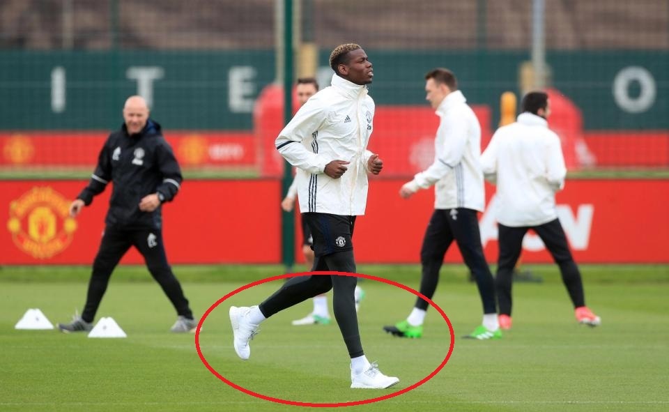 Pogba duoc huong dac quyen tren san tap MU anh 2