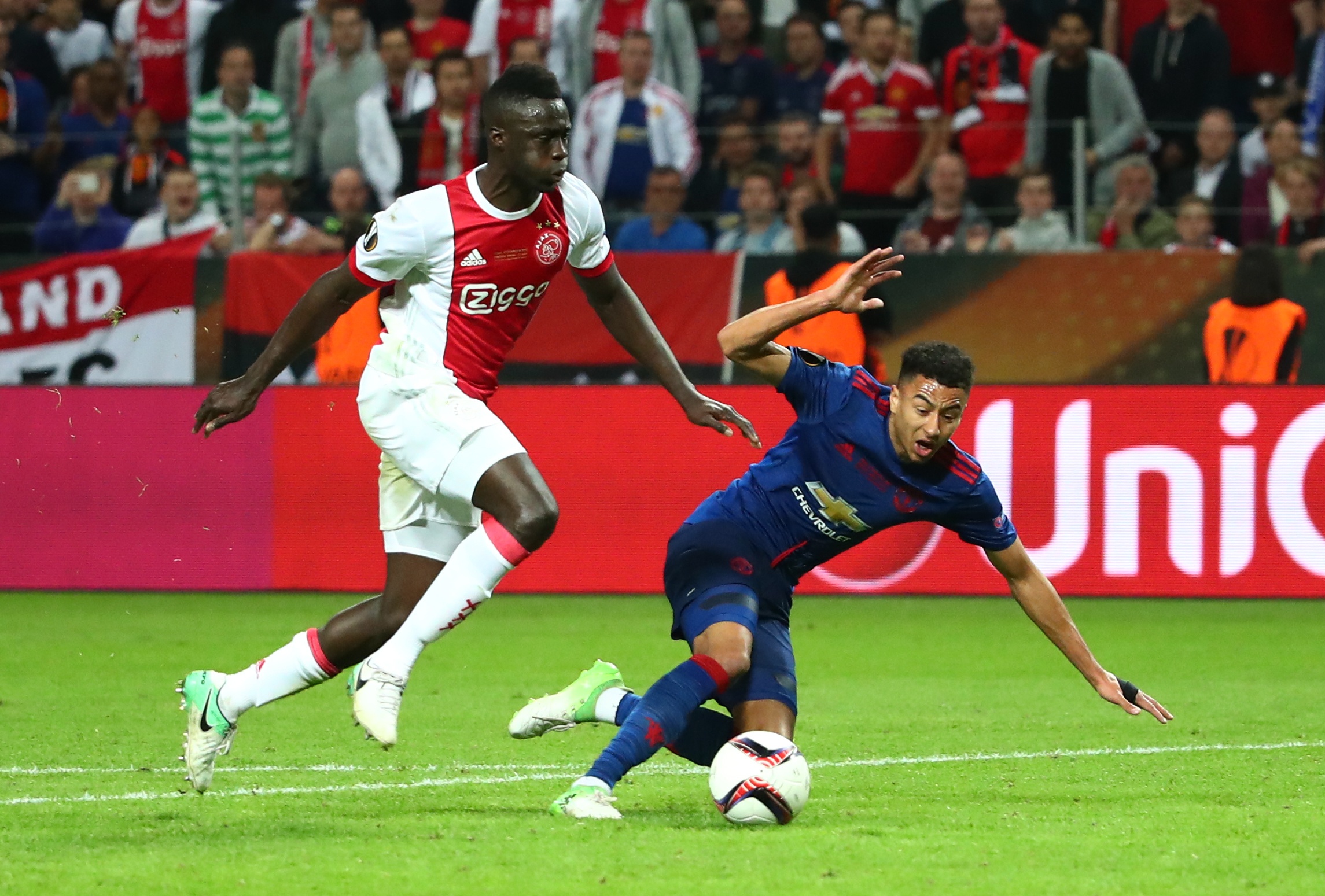 Cham diem chung ket Europa League anh 12