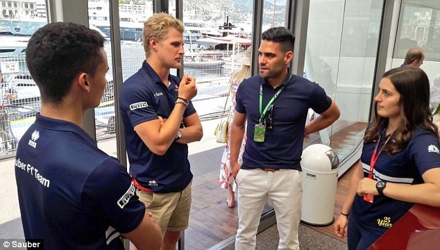 Mourinho tuyên bố rời xa bóng đá ảnh 6 Mourinho tuyen bo roi xa bong da anh 6