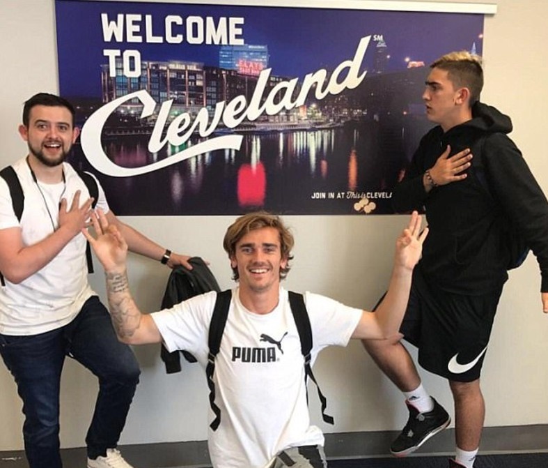 Dan sao MU rang ro tai le hoi an chay anh 9