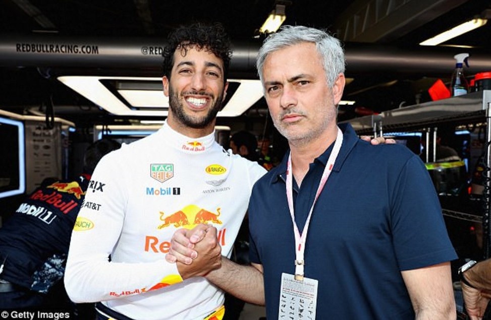 Dan sao MU rang ro tai le hoi an chay anh 8