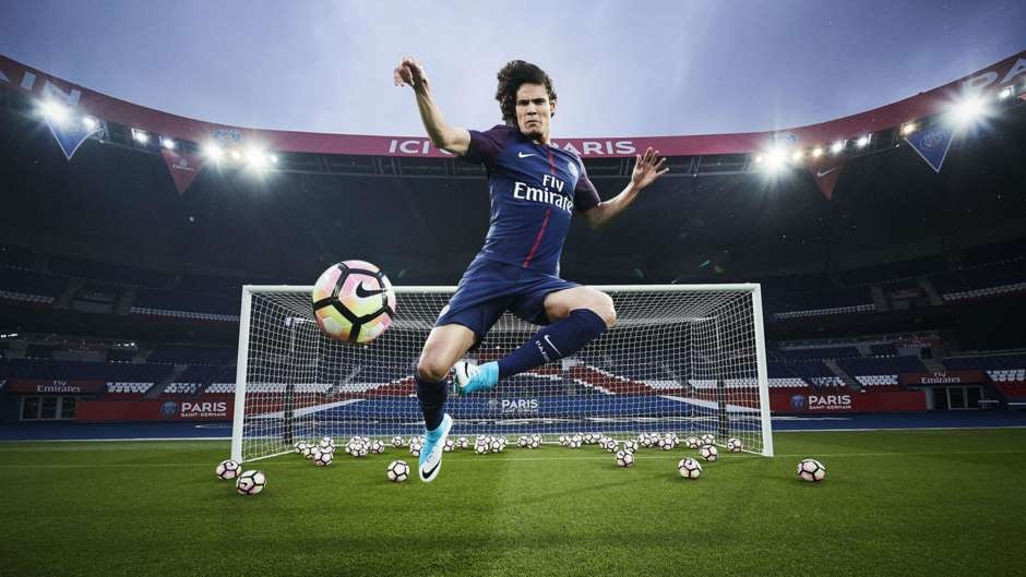 Những mẫu áo đấu đẹp nhất châu Âu mùa tới ảnh 2 Nhung mau ao dau dep nhat chau Au mua toi anh 2