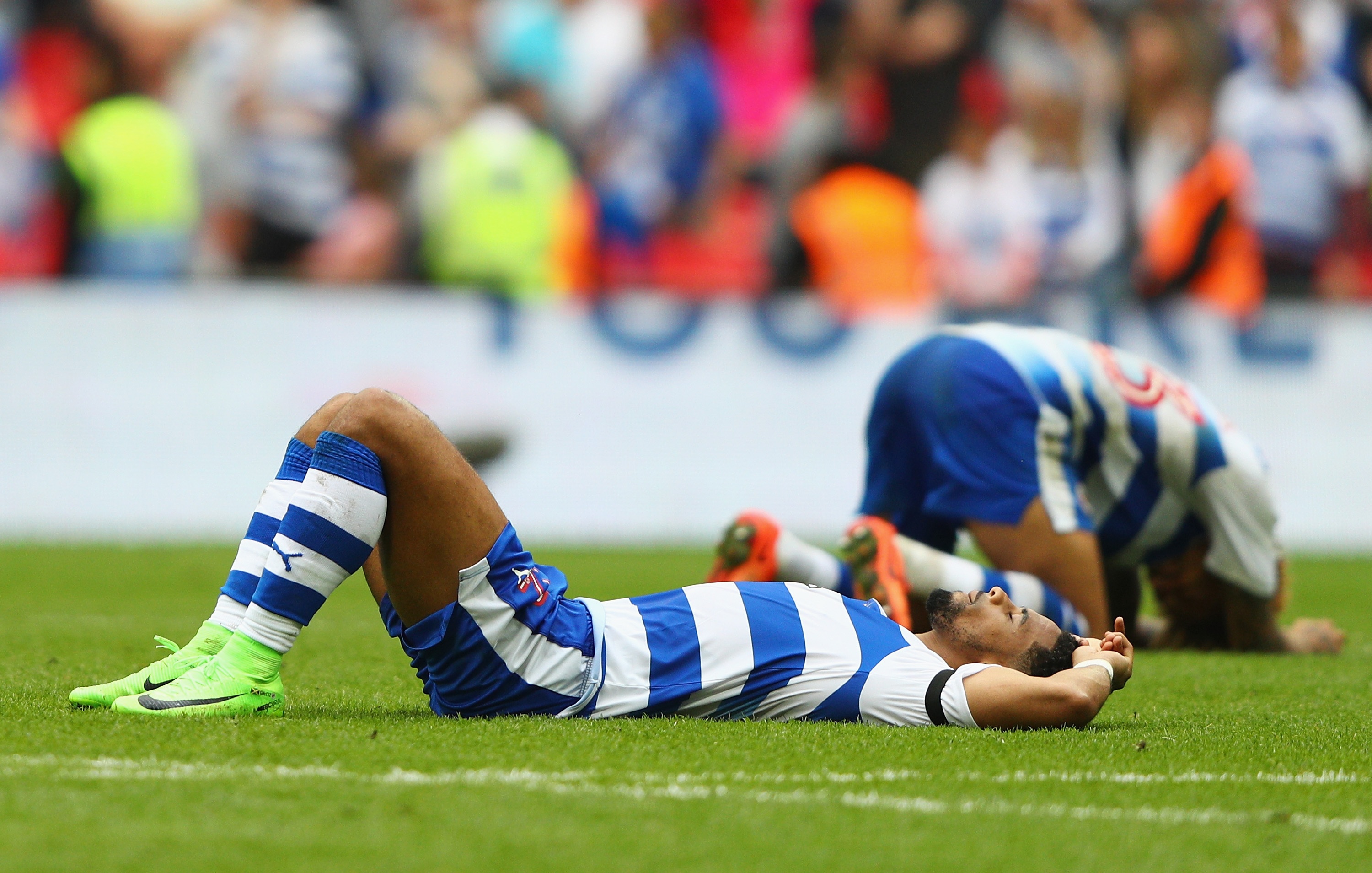 Huddersfield thăng hạng Premier League ảnh 9 Huddersfield thang hang Premier League anh 9