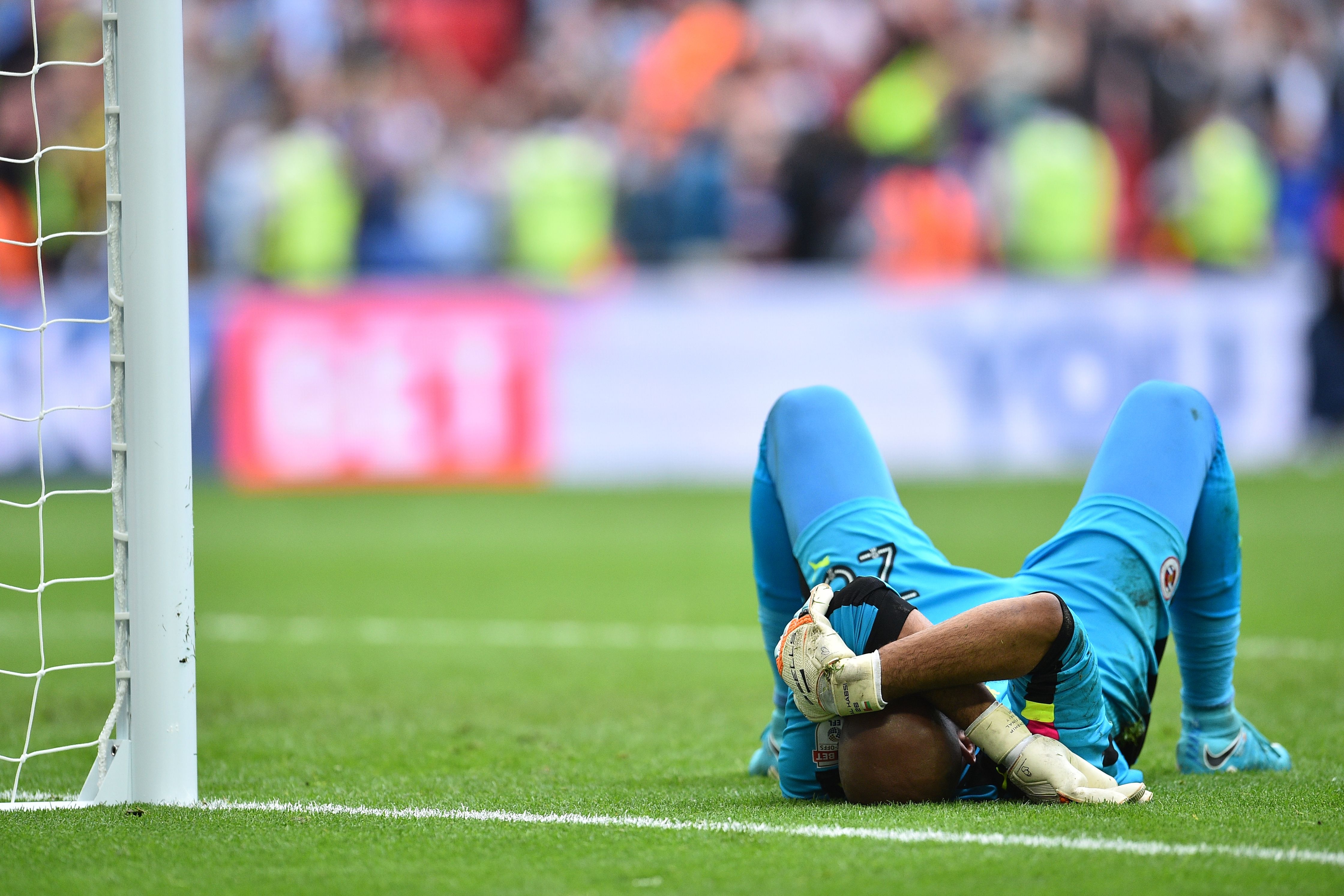 Huddersfield thăng hạng Premier League ảnh 10 Huddersfield thang hang Premier League anh 10