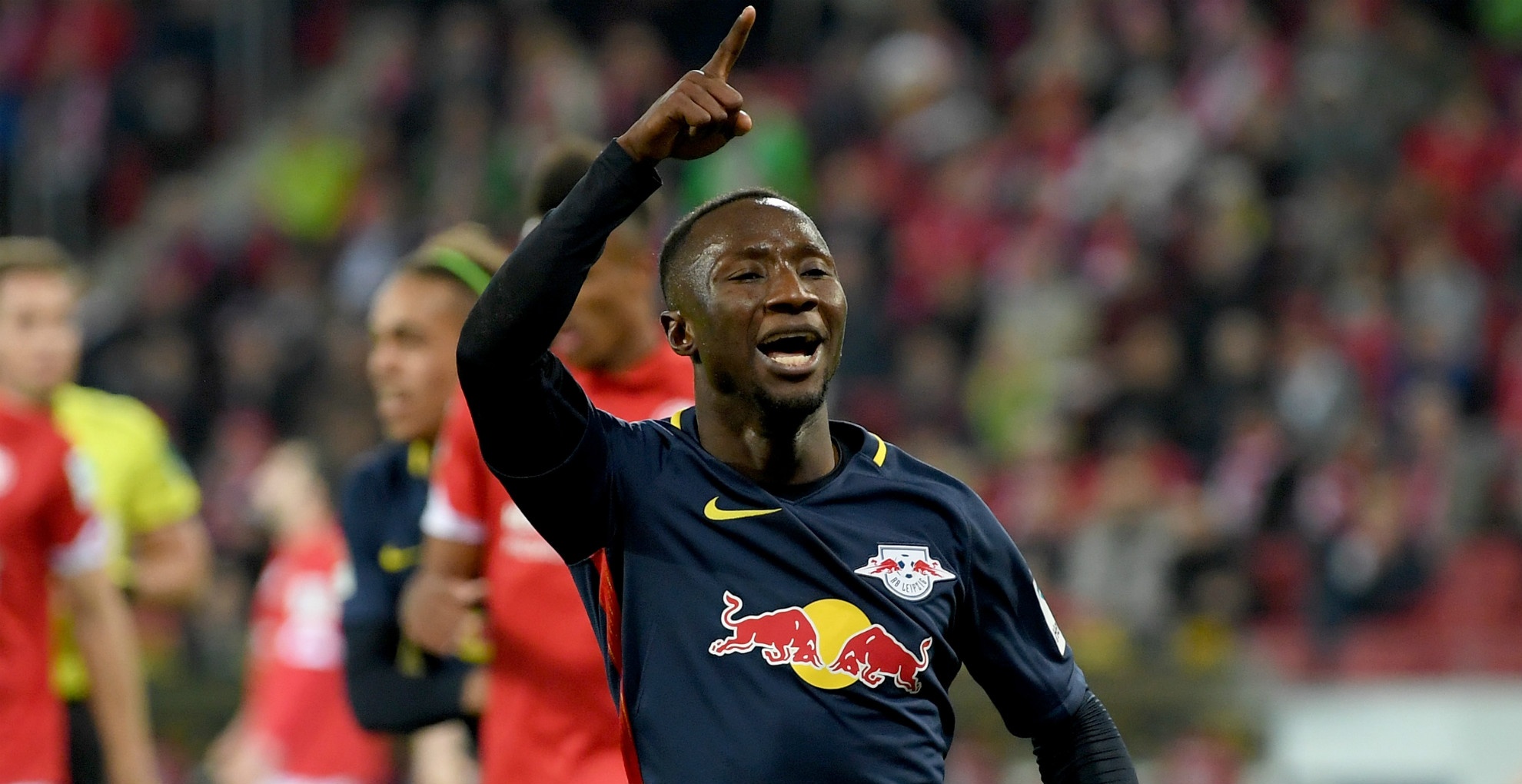 10 tan binh chat luong nhat chau Au mua giai qua anh 3