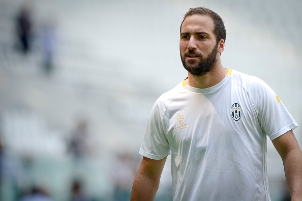 10 tan binh chat luong nhat chau Au mua giai qua anh 4