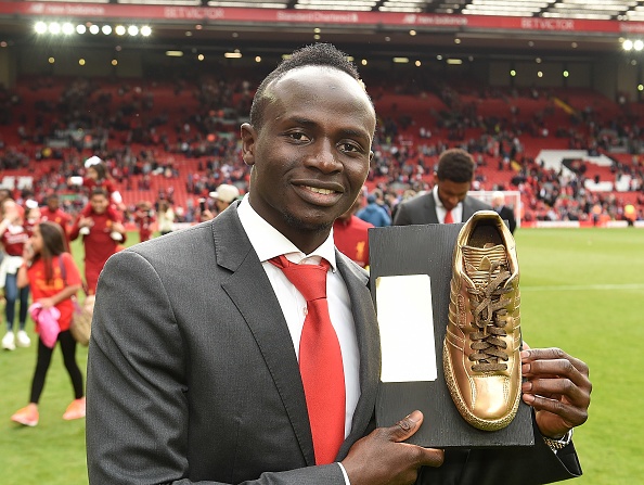 10 tan binh chat luong nhat chau Au mua giai qua anh 5