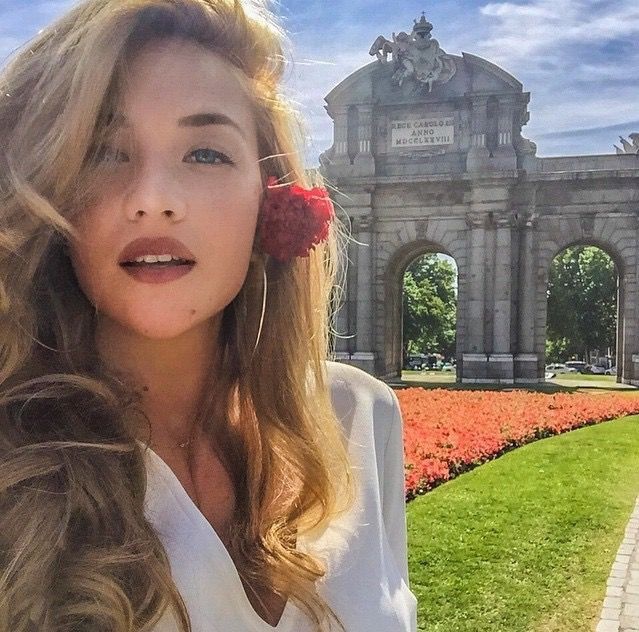 dan WAGs nong bong chung ket Champions League anh 9